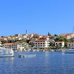 Family-friendly With Swimming Pool Seget Vranjica, - 7559 Lejlighed Trogir