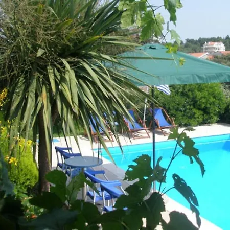 Family-friendly With Swimming Pool Seget Vranjica, - 7559 *
