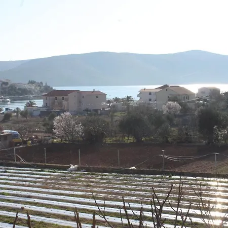 Family-friendly With Swimming Pool Seget Vranjica, - 7559 Διαμέρισμα *