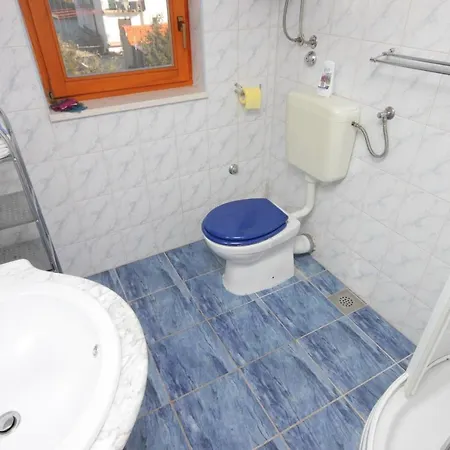 Family-friendly With Swimming Pool Seget Vranjica, - 7559 דירה
