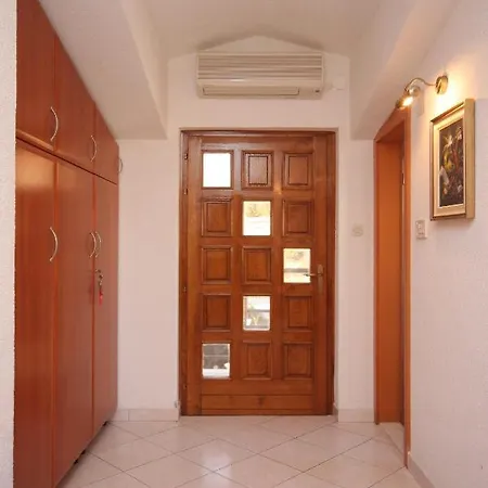 Family-friendly With Swimming Pool Seget Vranjica, - 7559 טרוגיר