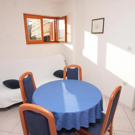 Family-Friendly Apartments With Swimming Pool Seget Vranjica, Trogir - 7559