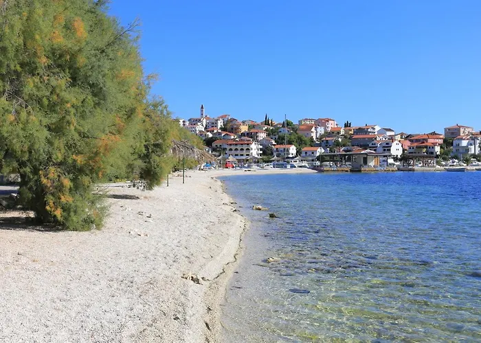 Family-friendly With Swimming Pool Seget Vranjica, - 7559 Appartement Trogir