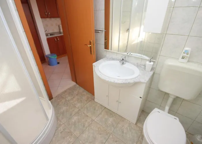 Family-friendly With Swimming Pool Seget Vranjica, - 7559 Appartement *