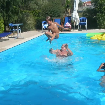 Apartmán Family-friendly With Swimming Pool Seget Vranjica, - 7559